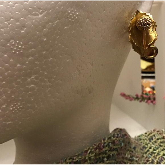 Holly Leaf Earrings - Picture 4 of 5